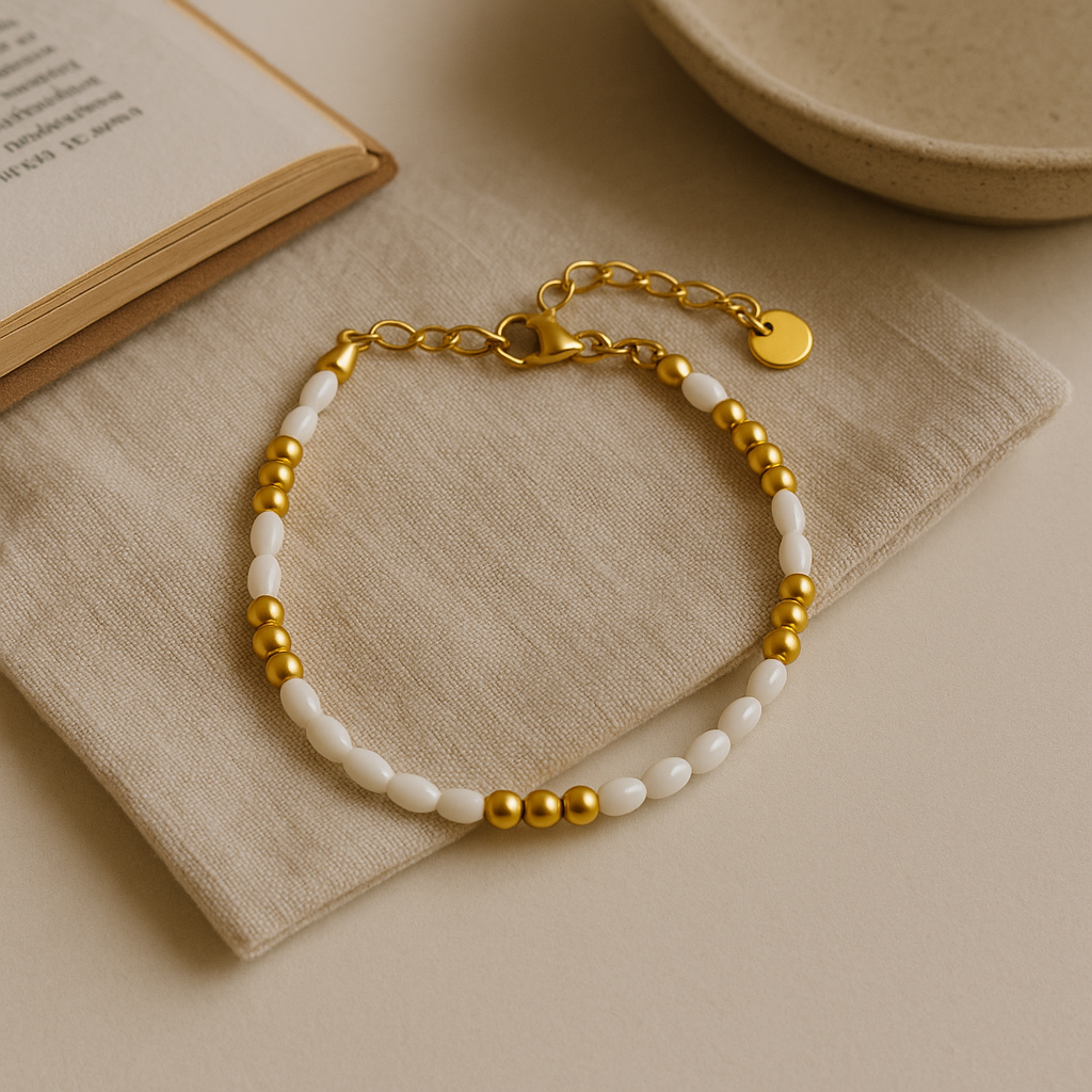 Margot shell and gold bracelet