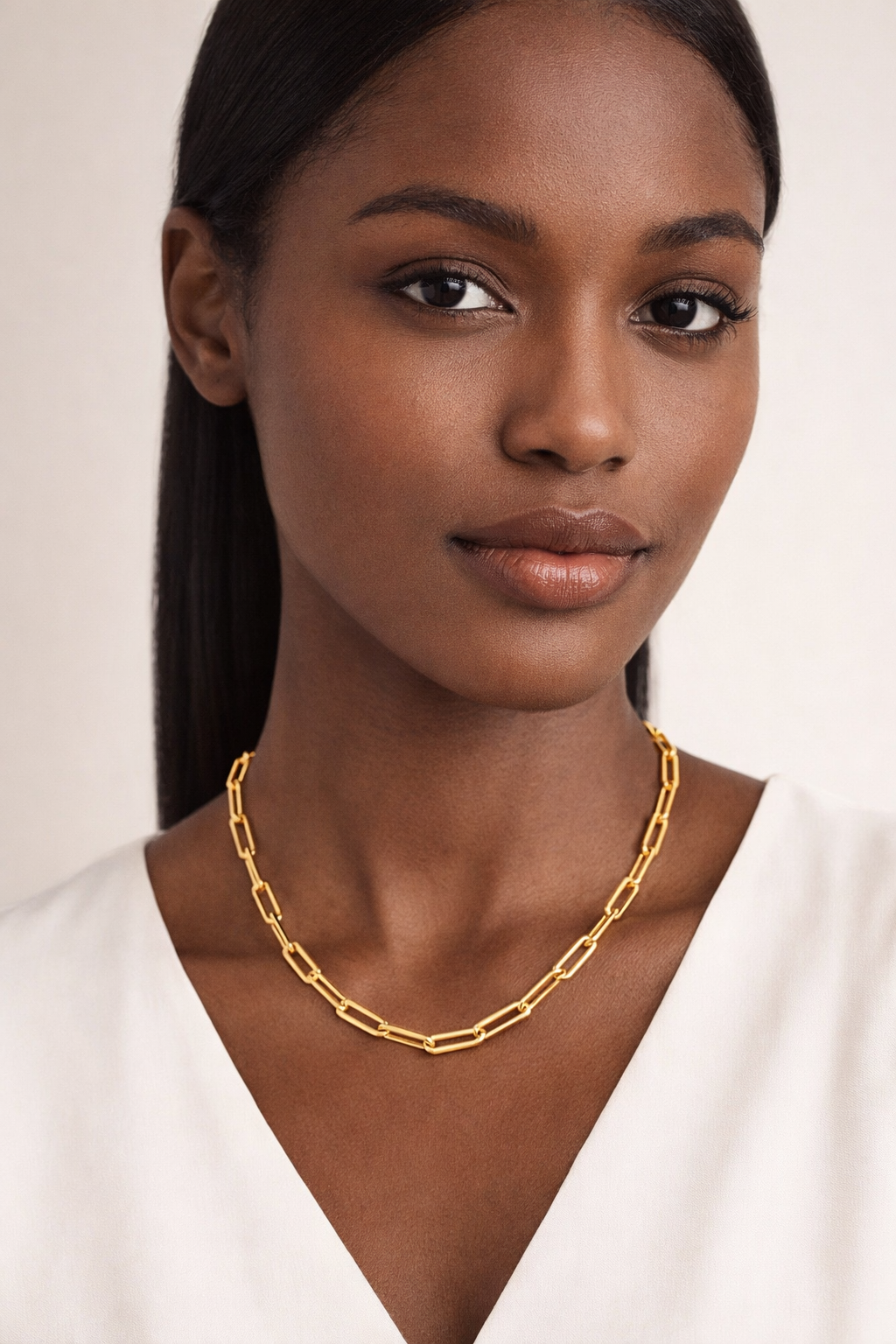 Bold paperclip necklace