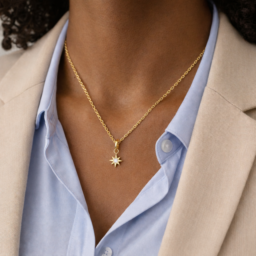 Ella star pendant necklace, gold
