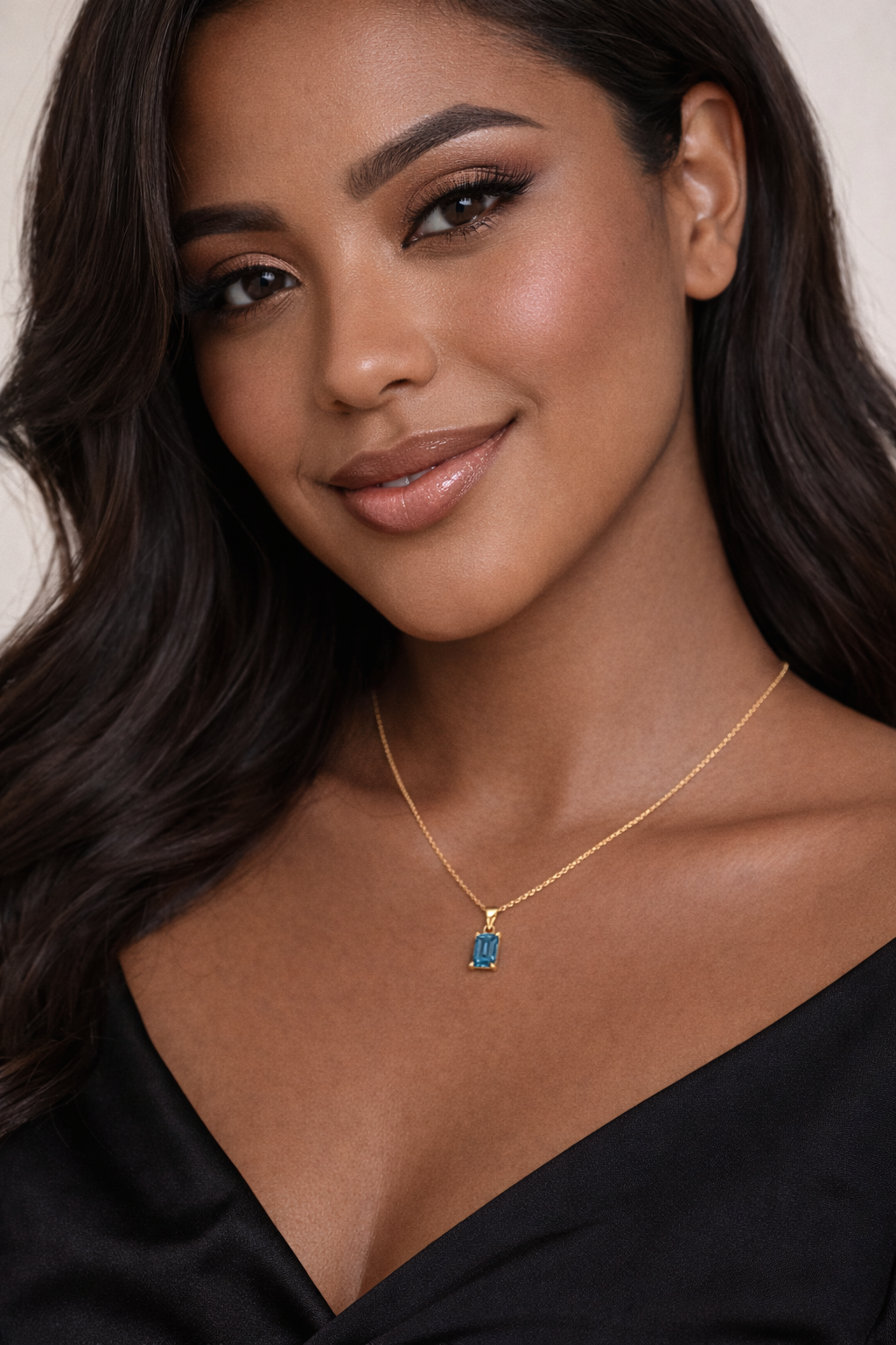 Verte London blue topaz necklace
