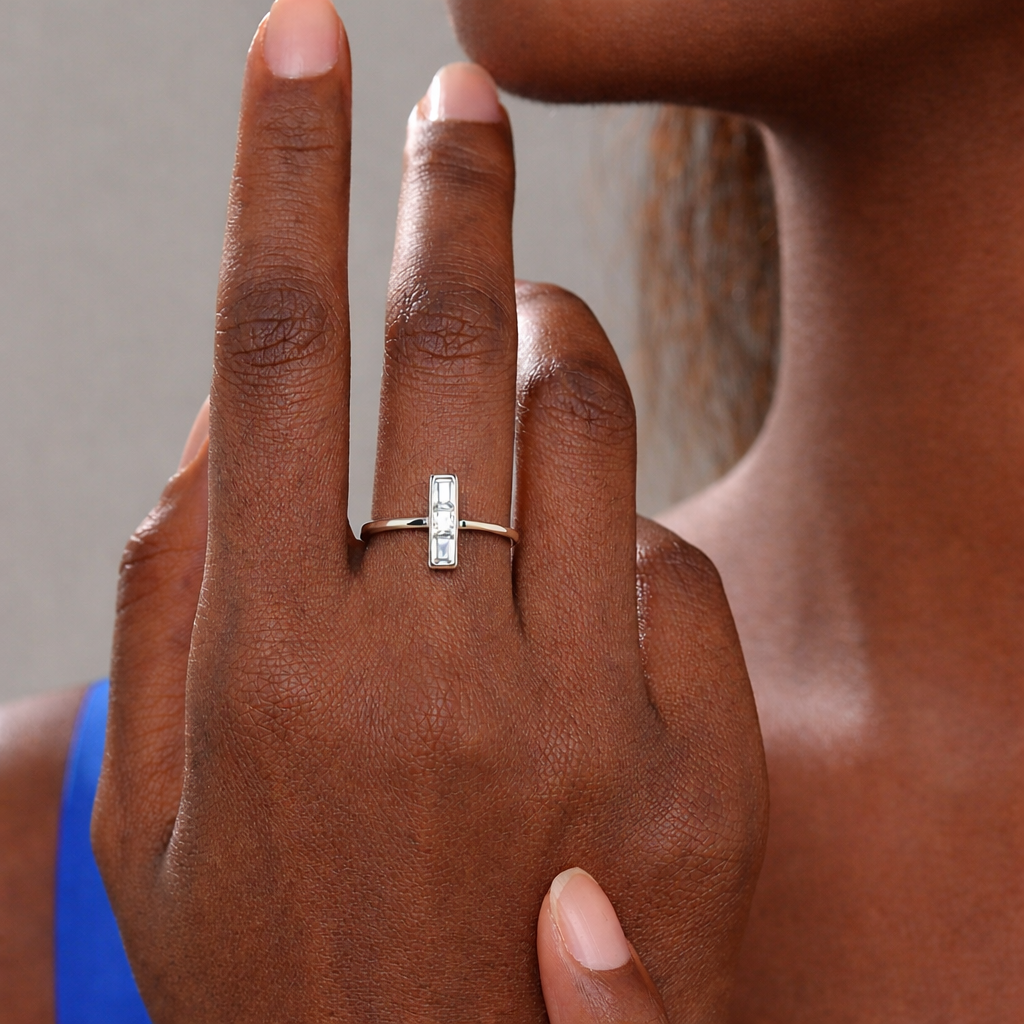 Chloe rectangular ring