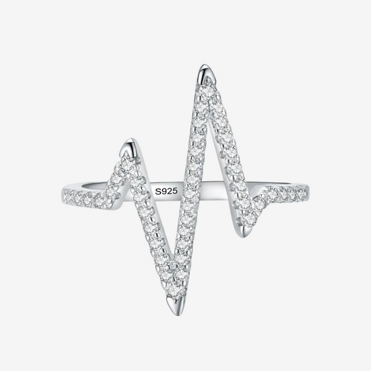 Lissa heartbeat ring